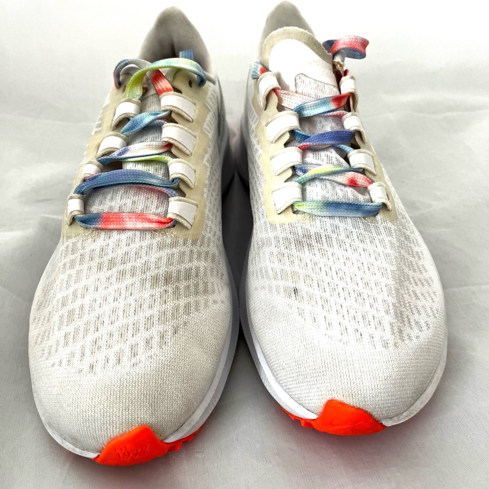 Nike Women’s Air Zoom Tye Dye Pegasus 37 Running Sneakers sz 7 - Picture 4 of 15
